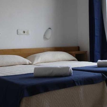 Residencia Sant Jordi Llanca Hostel Eksteriør bilde